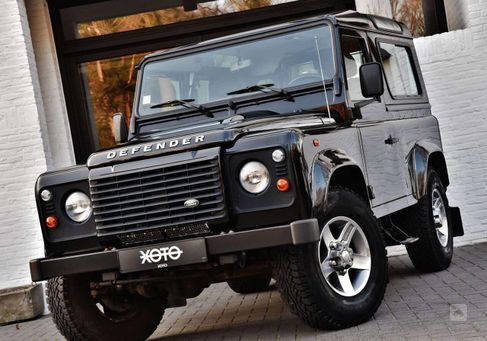 Land Rover Defender, 2015