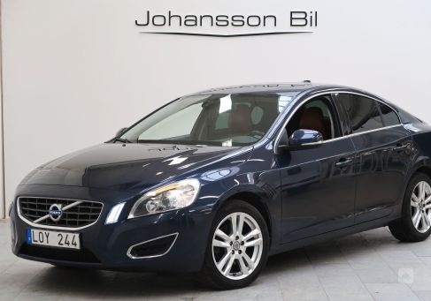 Volvo S60, 2011