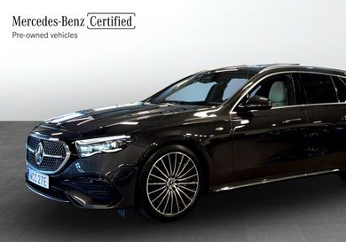 Mercedes-Benz, 2025