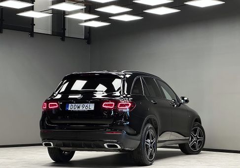 Mercedes-Benz GLC 300, 2021