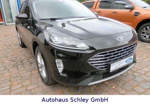 Ford Kuga, 2022