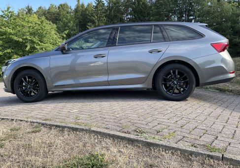 Skoda Octavia, 2024 2