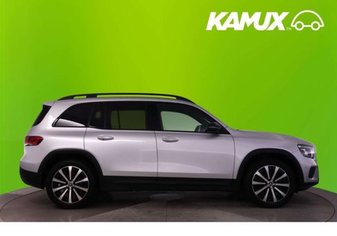 Mercedes-Benz GLB 180, 2021