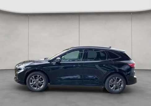 Ford Kuga, 2022