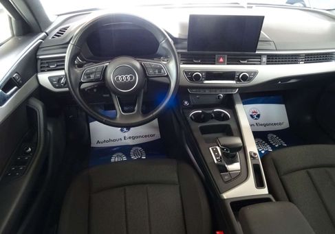 Audi A4, 2022