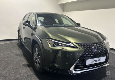 Lexus UX, 2020