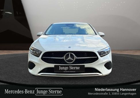Mercedes-Benz A 180, 2026