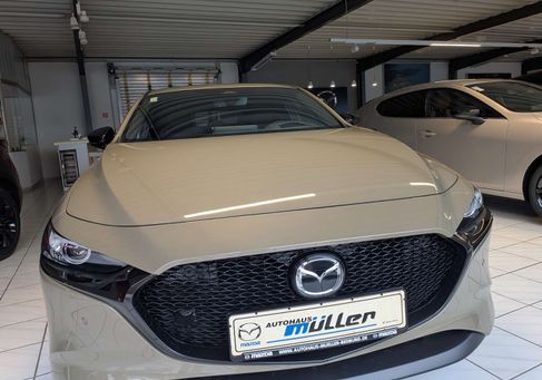 Mazda 3, 2025
