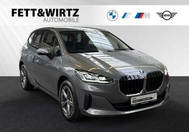 BMW 220, 2025