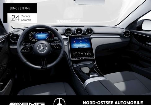 Mercedes-Benz C 180, 2023