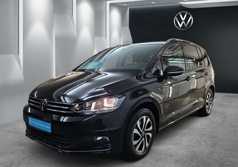 Volkswagen Touran, 2023 2