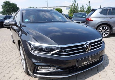 Volkswagen Passat Variant, 2023 3