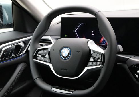 BMW i4, 2026