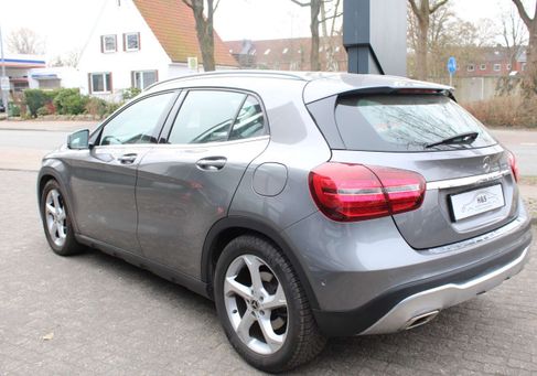 Mercedes-Benz GLA 180, 2018