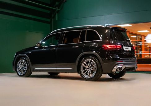Mercedes-Benz GLB 35 AMG, 2022 3