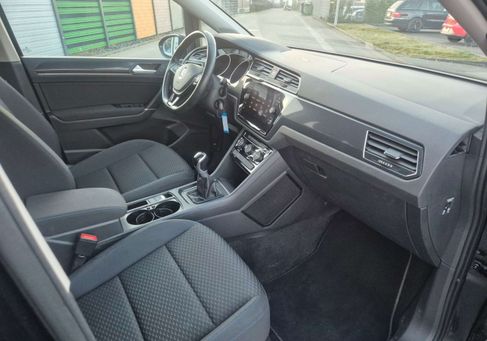 Volkswagen Touran, 2020