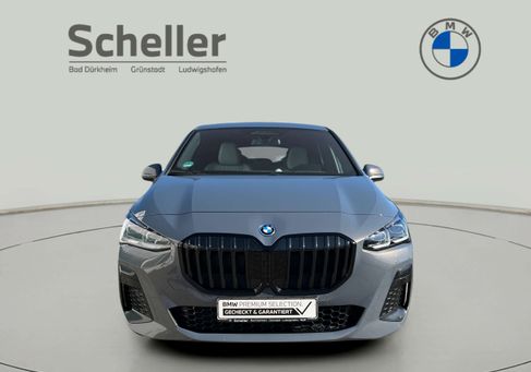 BMW 225, 2022