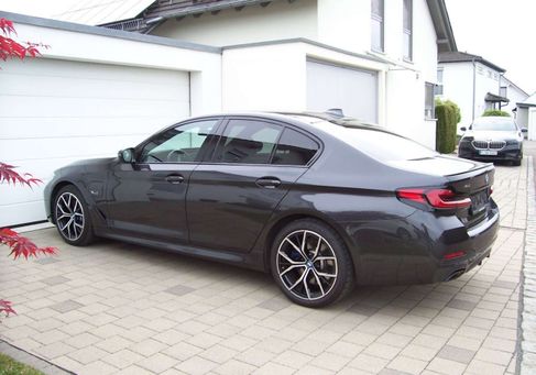 BMW 545, 2022