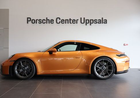 Porsche, 2025