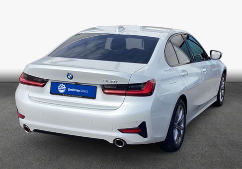 BMW 320, 2022
