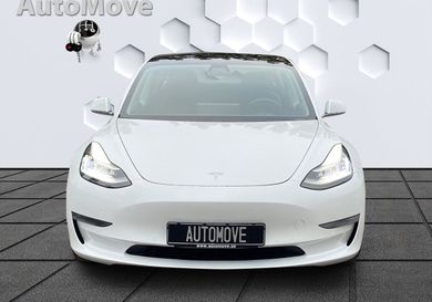 Tesla Model 3, 2021
