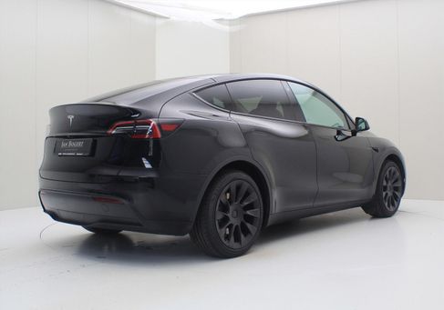 Tesla Model Y, 2023 2