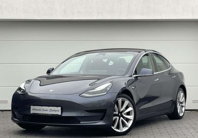 Tesla Model 3, 2020