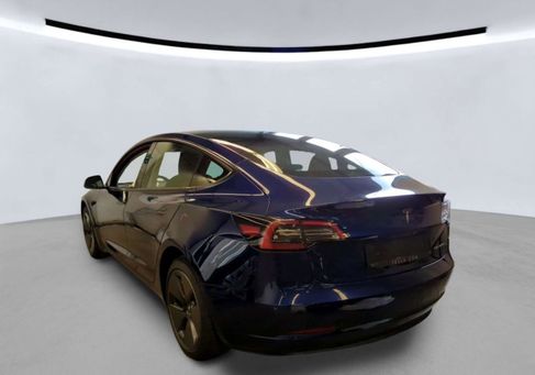 Tesla Model 3, 2022