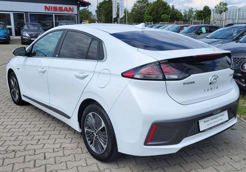 Hyundai IONIQ, 2021 3