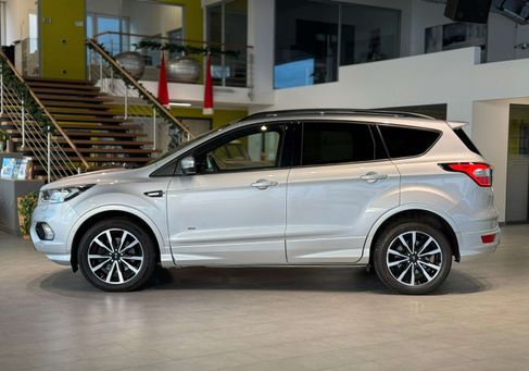 Ford Kuga, 2019