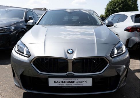 BMW 120, 2024