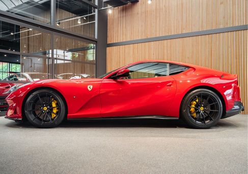 Ferrari 812, 2018