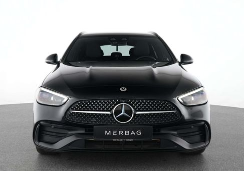 Mercedes-Benz GLB 200, 2022