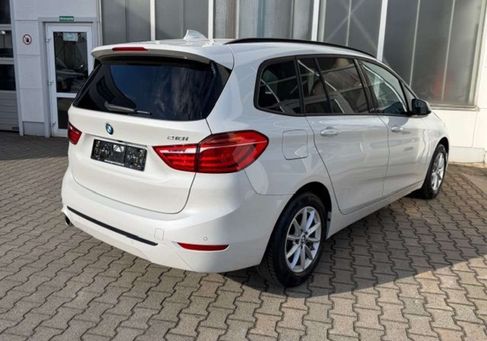 BMW 218, 2020 3