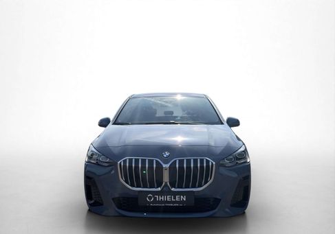 BMW 220, 2023 2