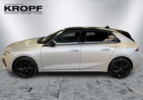 Opel Astra, 2022