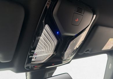 BMW 330, 2020