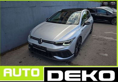 Volkswagen Golf, 2022