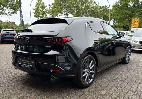 Mazda 3, 2022