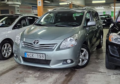 Toyota Verso, 2012