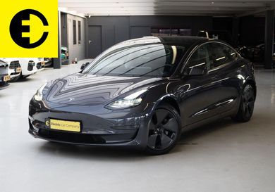 Tesla Model 3, 2021