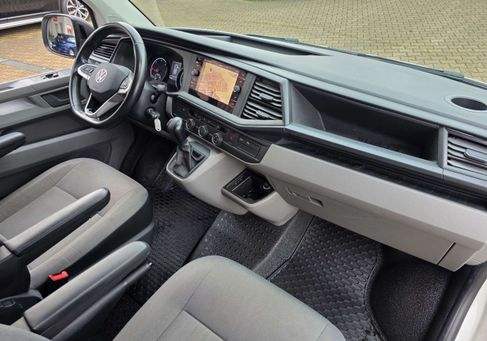 Volkswagen T6 Transporter, 2021