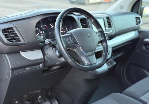 Peugeot Traveller, 2022