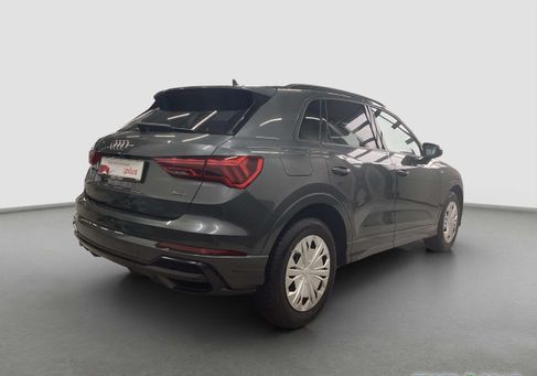 Audi Q3, 2022