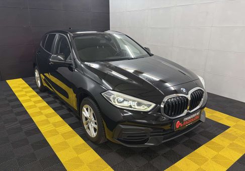 BMW 118, 2020