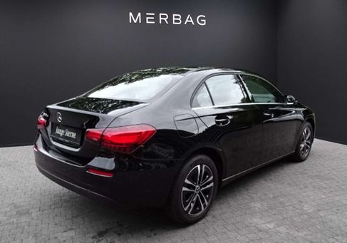 Mercedes-Benz A 250, 2023