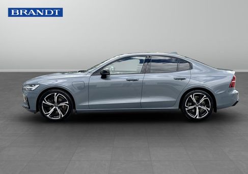 Volvo S60, 2023