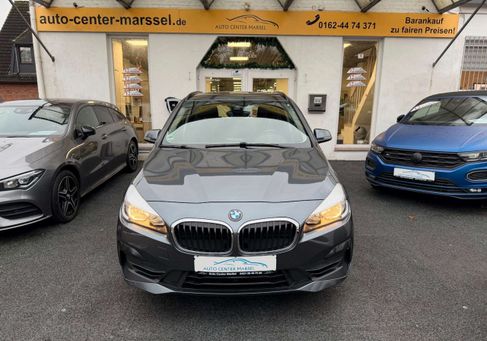 BMW 216, 2019