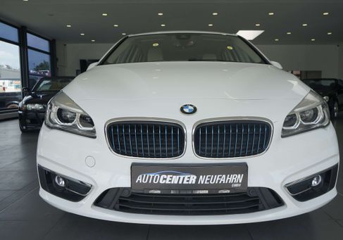 BMW 225, 2017
