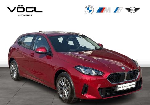 BMW 120, 2025